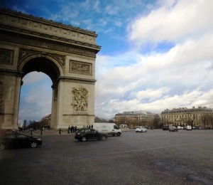 Arc de Triomphe Lauren Saracen 14W Paris FASH sm
