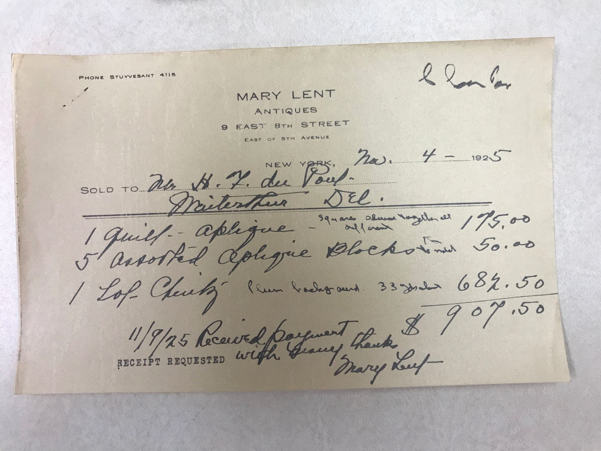 A piece of paper with handwriting for a bill of sale from Mary Lent to H.F. du Pont that reads “1 quilt – aplique, all squares sewn together all different” and “5 assorted aplique blocks to match” for $225.00.